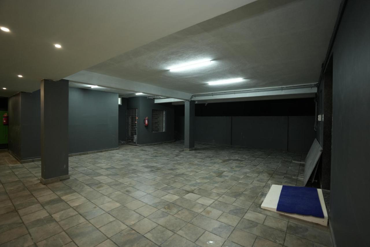 Grand Ganpat Hotell Vellore Exteriör bild