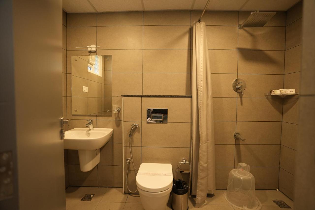 Grand Ganpat Hotell Vellore Exteriör bild