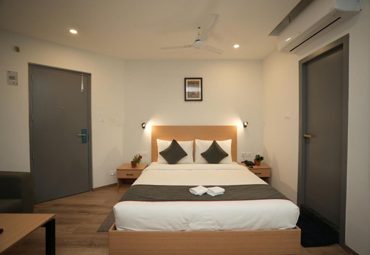 Grand Ganpat Hotell Vellore Exteriör bild