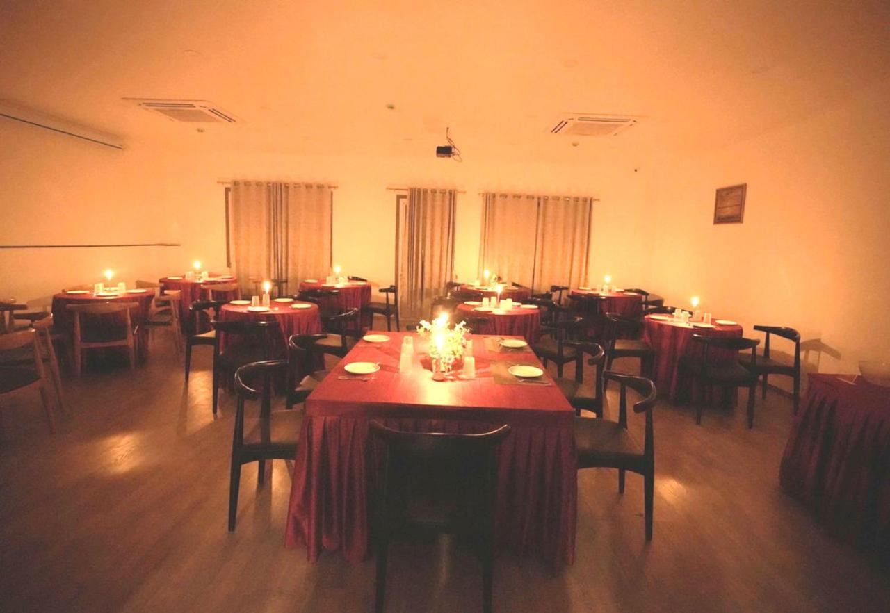 Grand Ganpat Hotell Vellore Exteriör bild