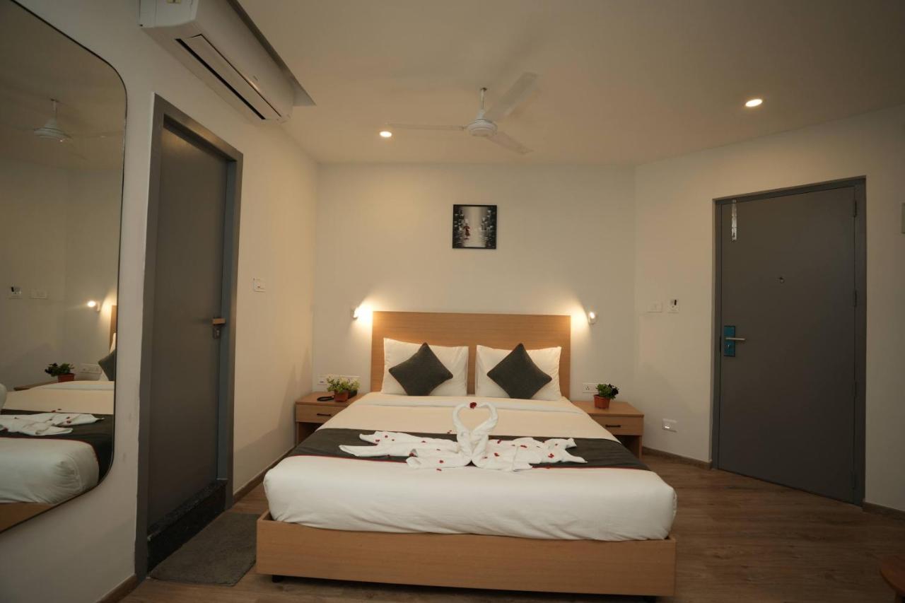 Grand Ganpat Hotell Vellore Exteriör bild